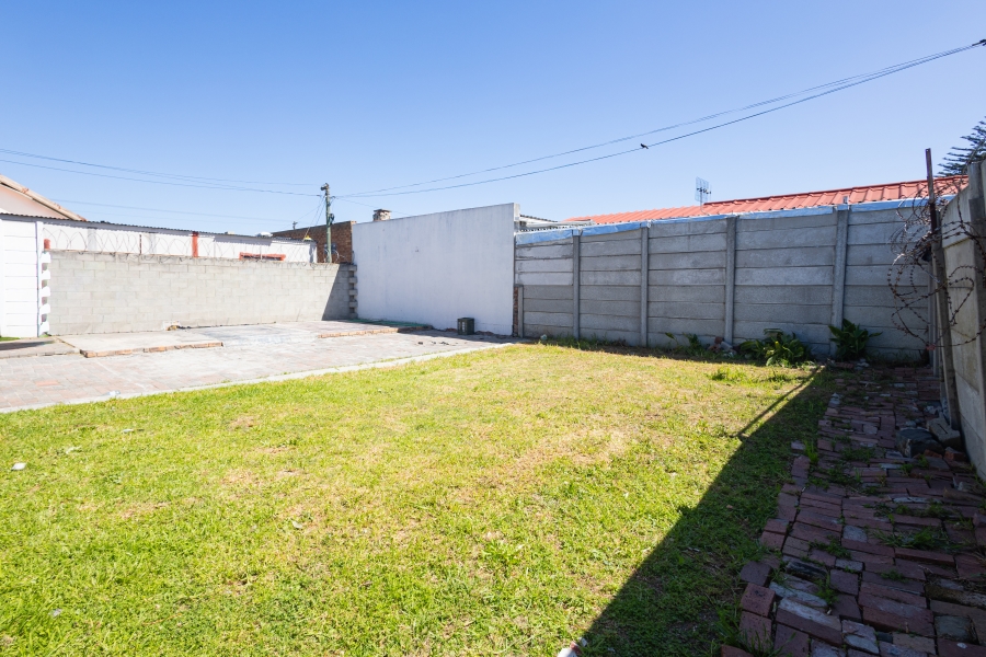 3 Bedroom Property for Sale in Ravensmead Western Cape